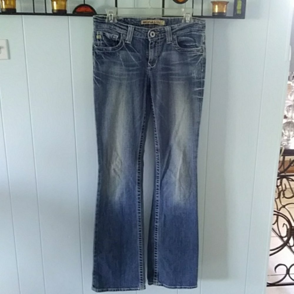 Big star stretchy boot cut blue jeans